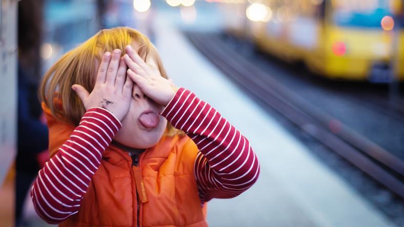 草图变真人脸?AI:可以,多草都行